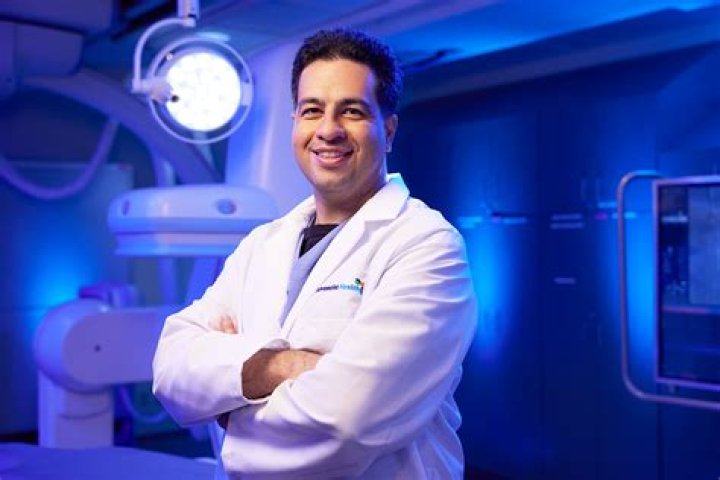 Dr. Agop Aintablian, MD – Glendale, CA