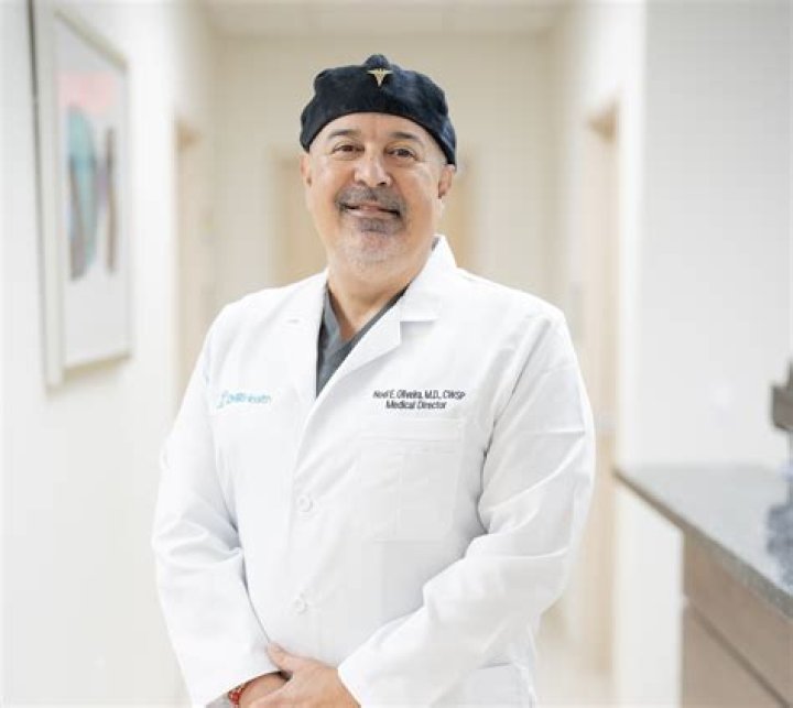 Dr. Andre Oliveira, MD – Rochester, MN