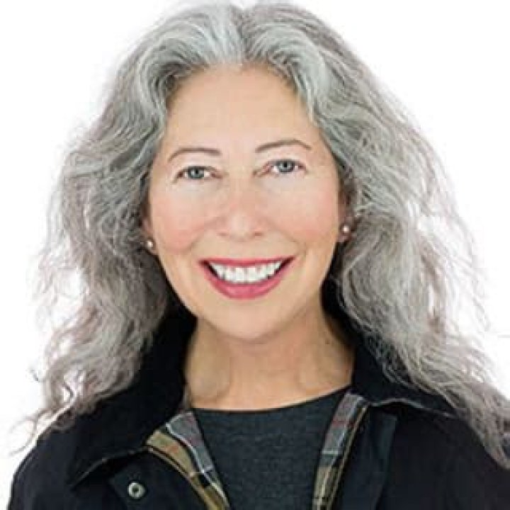 Dr. Angelina Montoya, MD – Bend, OR