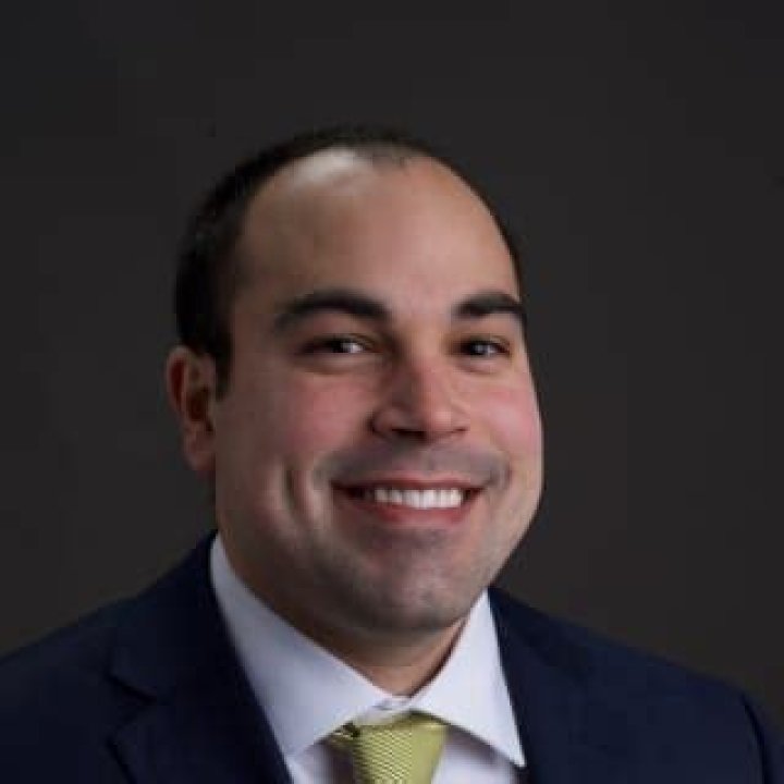 Dr. Arya Namin, MD – Saint Louis, MO