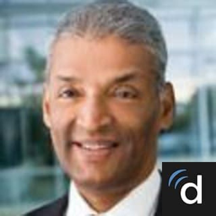 Dr. Aryan Mooss, MD – Omaha, NE