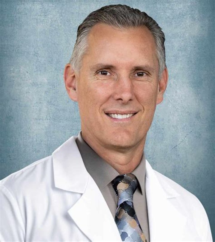Dr. Bradley Spence, MD – Columbia, MO