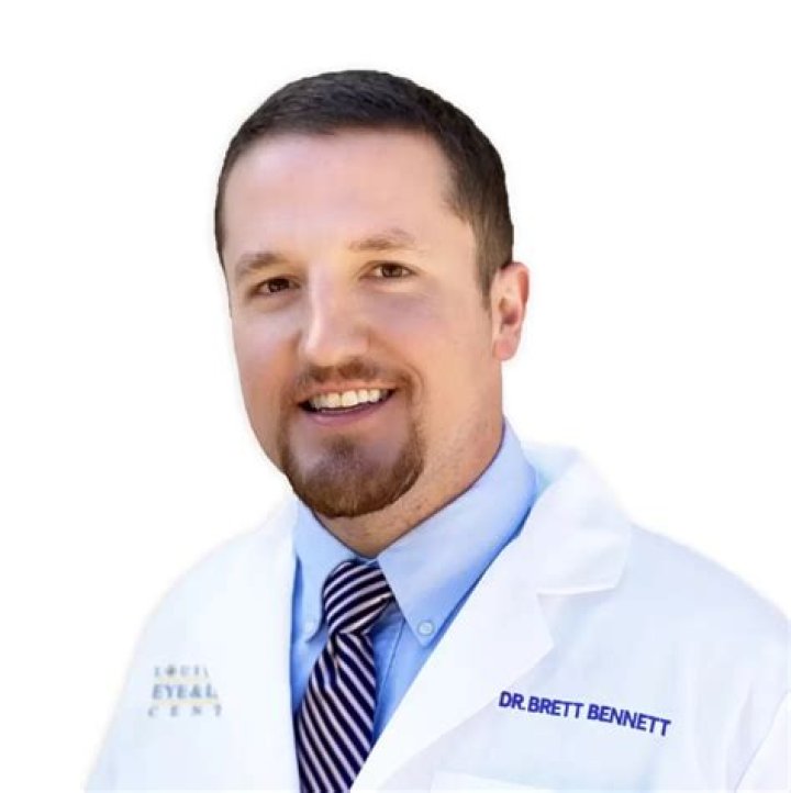 Dr. Brett Hinsley, MD – Commerce, MI