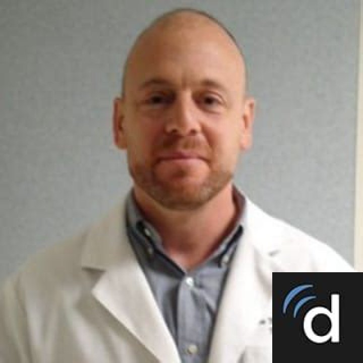 Dr. Bruce Mayerson, MD – Smithtown, NY