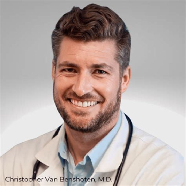 Dr. Christopher Van Hove, MD – Yankton, SD