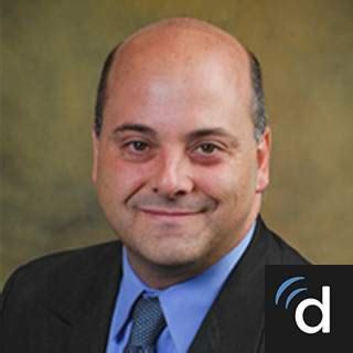 Dr. Daniel Ricchiuti, MD – Boardman, OH