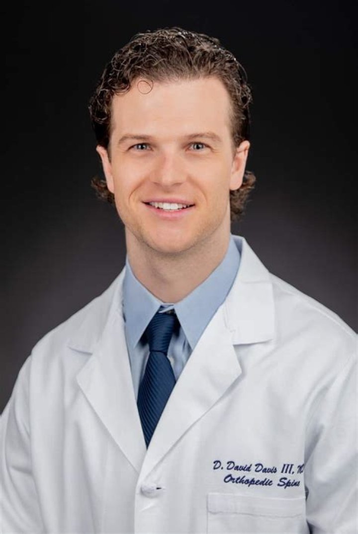 Dr. David Ahlberg, MD – Jacksonville, NC