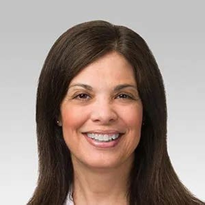 Dr. Denise Verges, MD – Lake Forest, IL