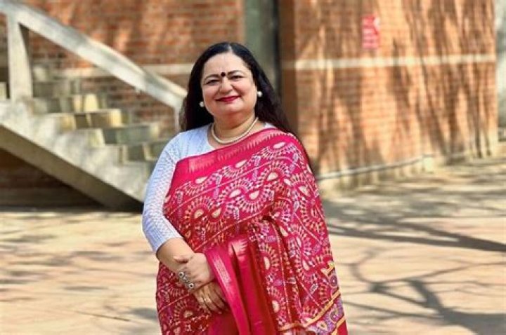 Dr. Falguni Vasa, MD – Naperville, IL