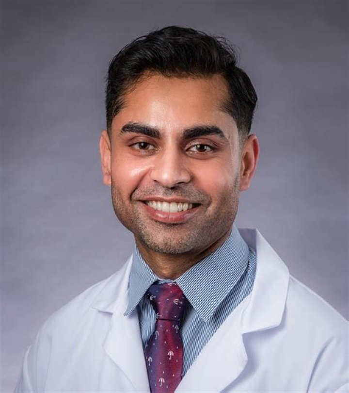 Dr. Hugo Solari, MD – Chicago, IL