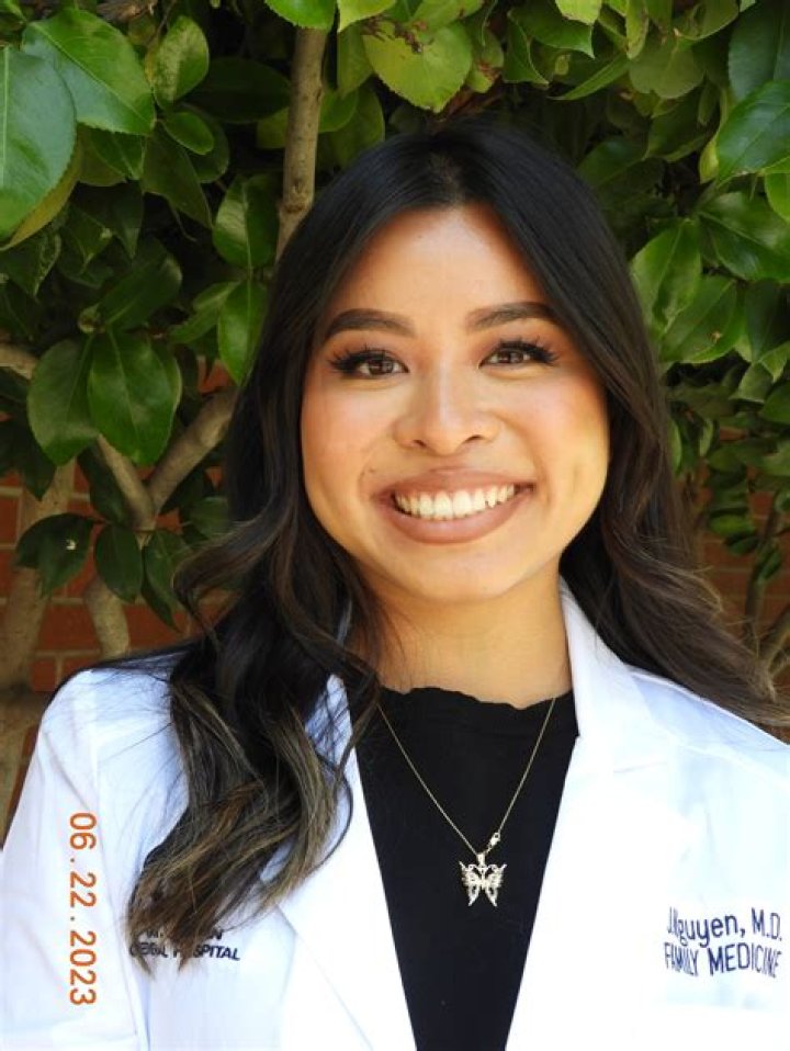 Dr. Jacqueline Chen, MD – Saint Louis, MO