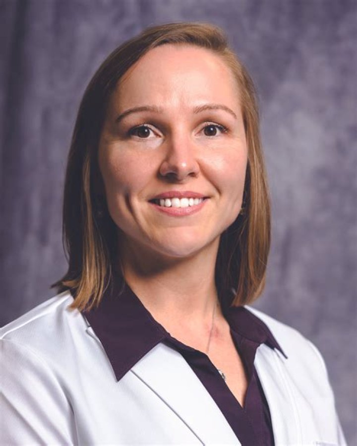 Dr. Lisa (White) Seawright, DO – Hartwell, GA