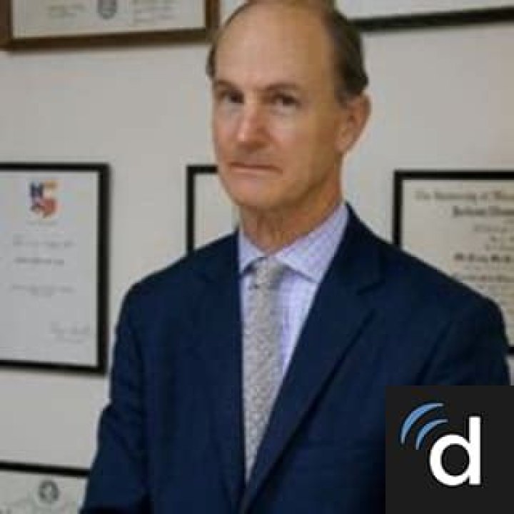 Dr. McKay McKinnon, MD – Chicago, IL