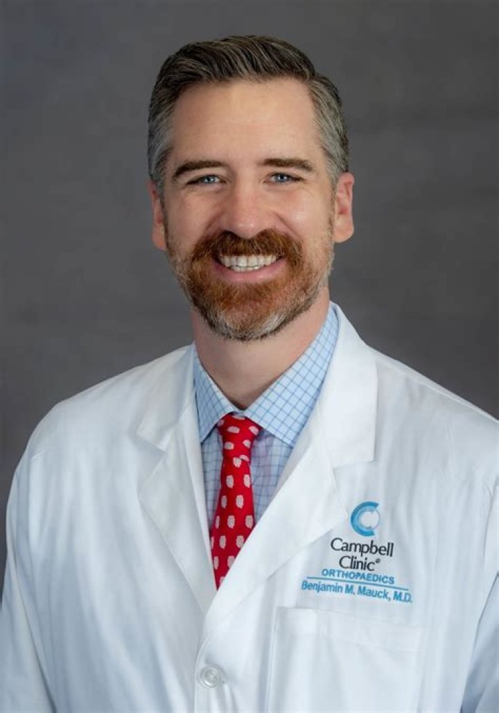 Dr. Michael Campbell, DO – Fall River, MA