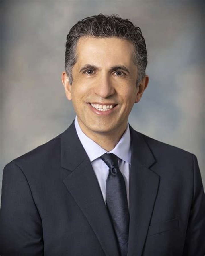 Dr. Ramin david Akhavan, MD – North Hollywood, CA