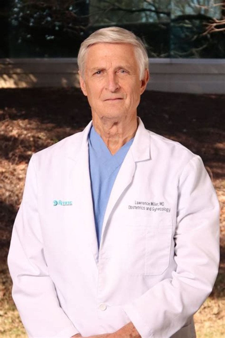 Dr. Robert Strauss, MD – Richmond, VA