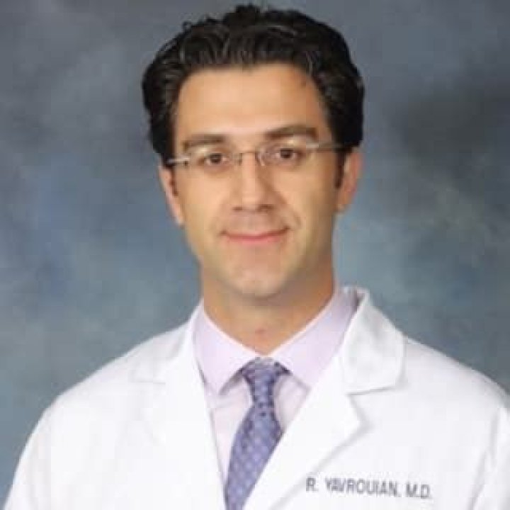 Dr. Robert Yavrouian, MD – Glendale, CA