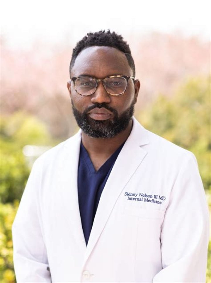 Dr. Scott Nelson, MD – Saint Paul, MN