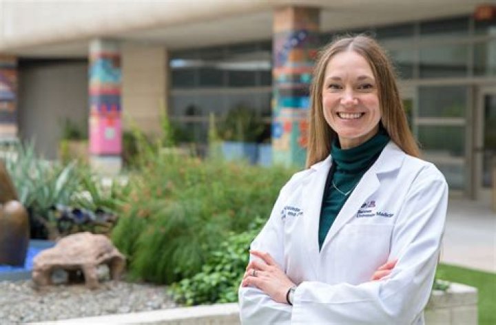 Dr. Tara Saunders, MD – San Francisco, CA