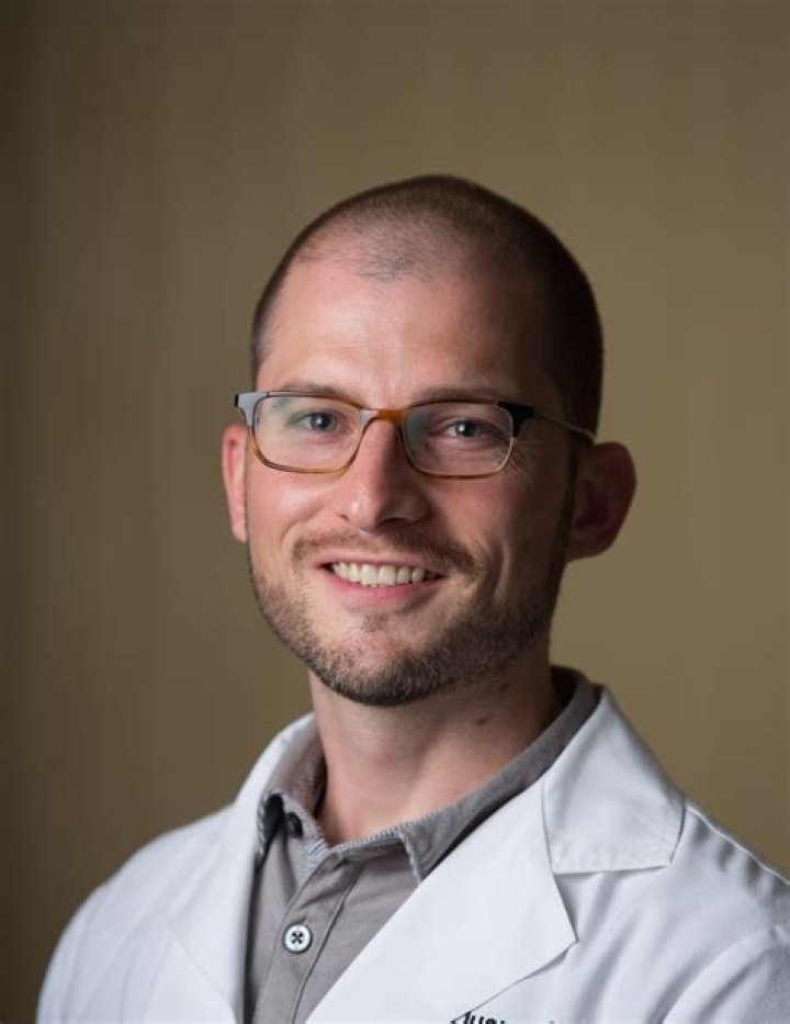 Dr. Vincent Buchinsky, MD – Manassas, VA