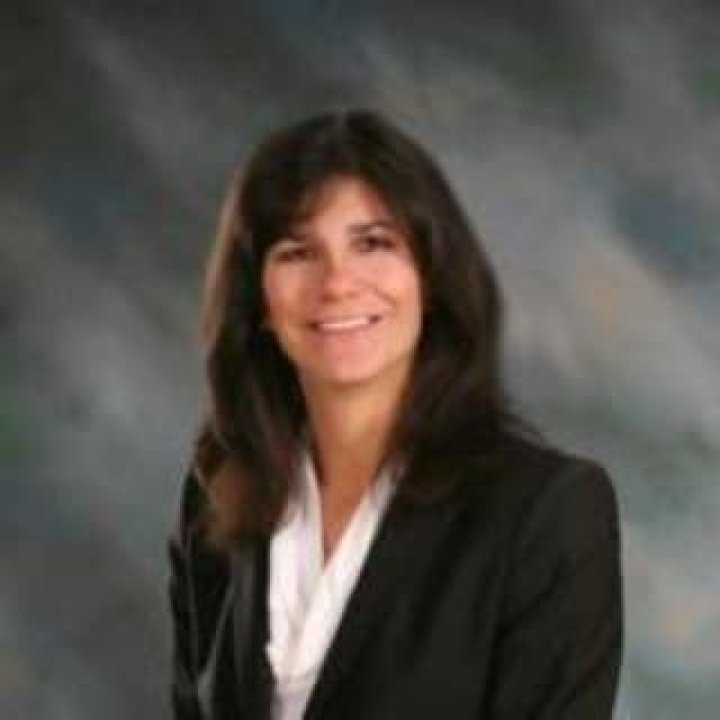 Hetty Lima – Sarasota, FL