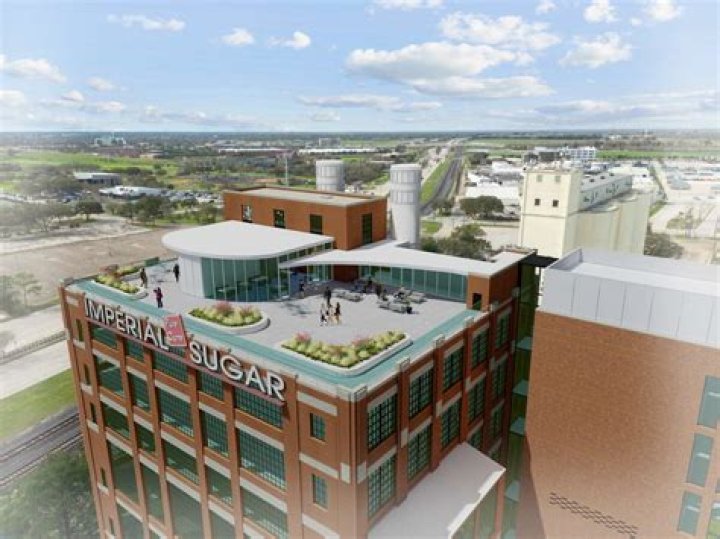 Richmond Nguyen, PA – Sugar Land, TX